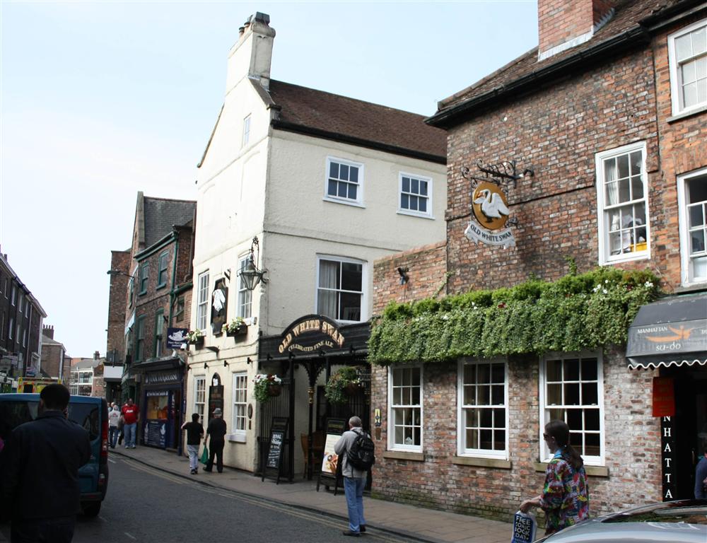 Old White Swan, Haunted Pub Crawl York