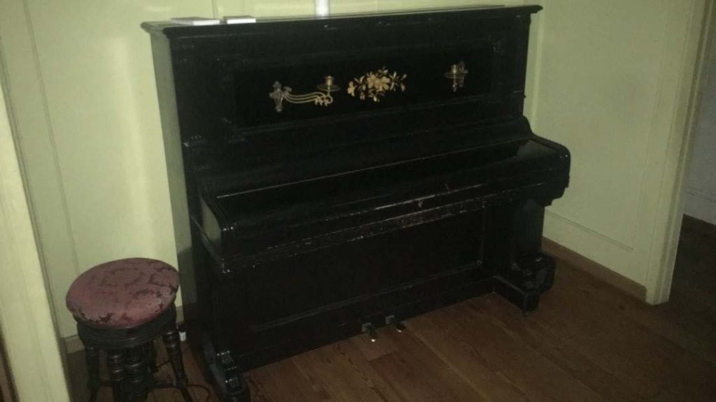Piano on SS Great Britain, Bristol, which played on it's own. The note was caught on Stephen's EVP recorder.